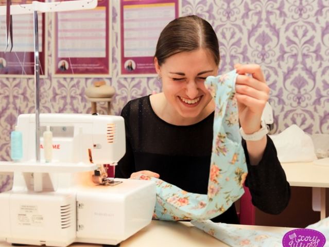 ТОП-20 курсов по шитью и кройке одежды в Москве и онлайн с нуля